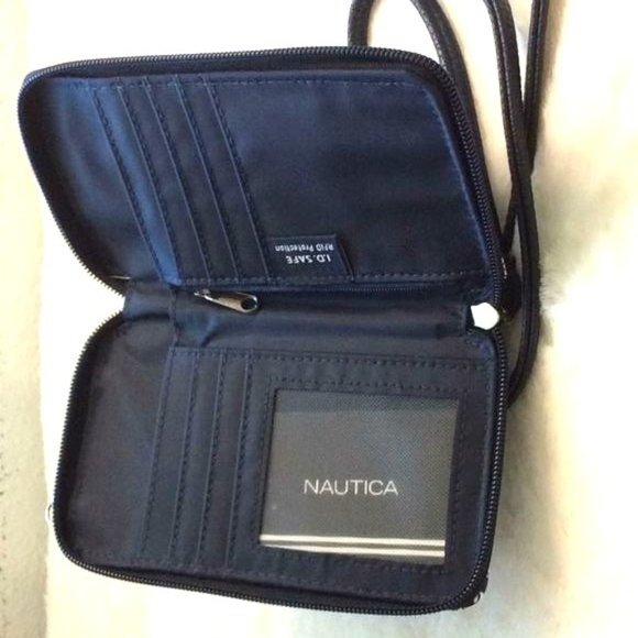 Nautica Caroline Cross-body Wristlet Wallet Compartment For CellPhone - Picture 5 of 5